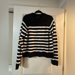 GAP Sweater (M)